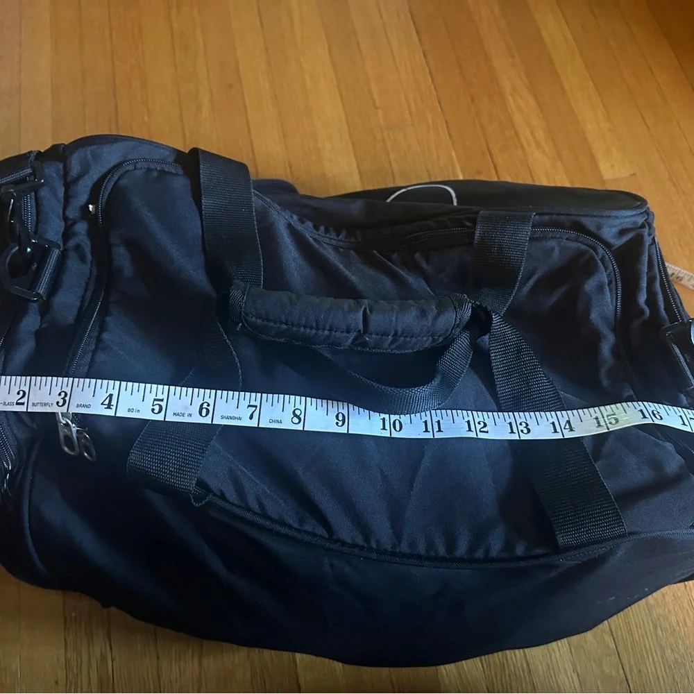 Nike Black Gym/Training Duffel Bag